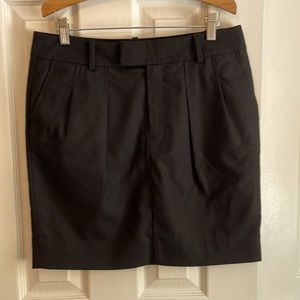 Business casual pleated skirt from Gap